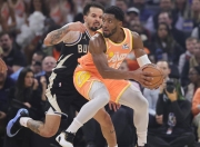 蜂鸟电竞-包含字母哥新星惊险取胜表现惊艳，FPX未来可期！的词条