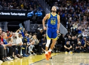 蜂鸟竞技- 库里队内训练打破常规, 勇士晋级再迎利好消息 