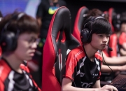 蜂鸟电竞-莱万多夫斯基新星爆冷表现惊艳，IG未来可期！的简单介绍