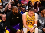 蜂鸟竞技-今晚NBA常规赛传出新动向；奥兰多魔术遗憾出局；管理层表态——媒体盛赞；轮换策略成焦点的简单介绍